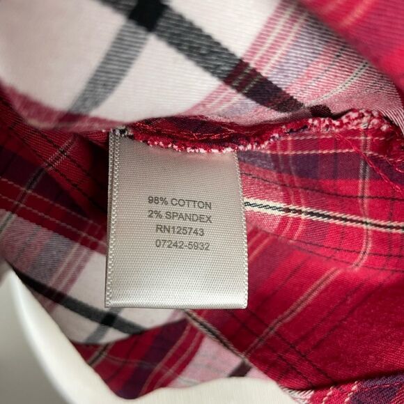 Christopher & Banks Stretch Plaid Button Down Shirt Size M EUC - Picture 7 of 7